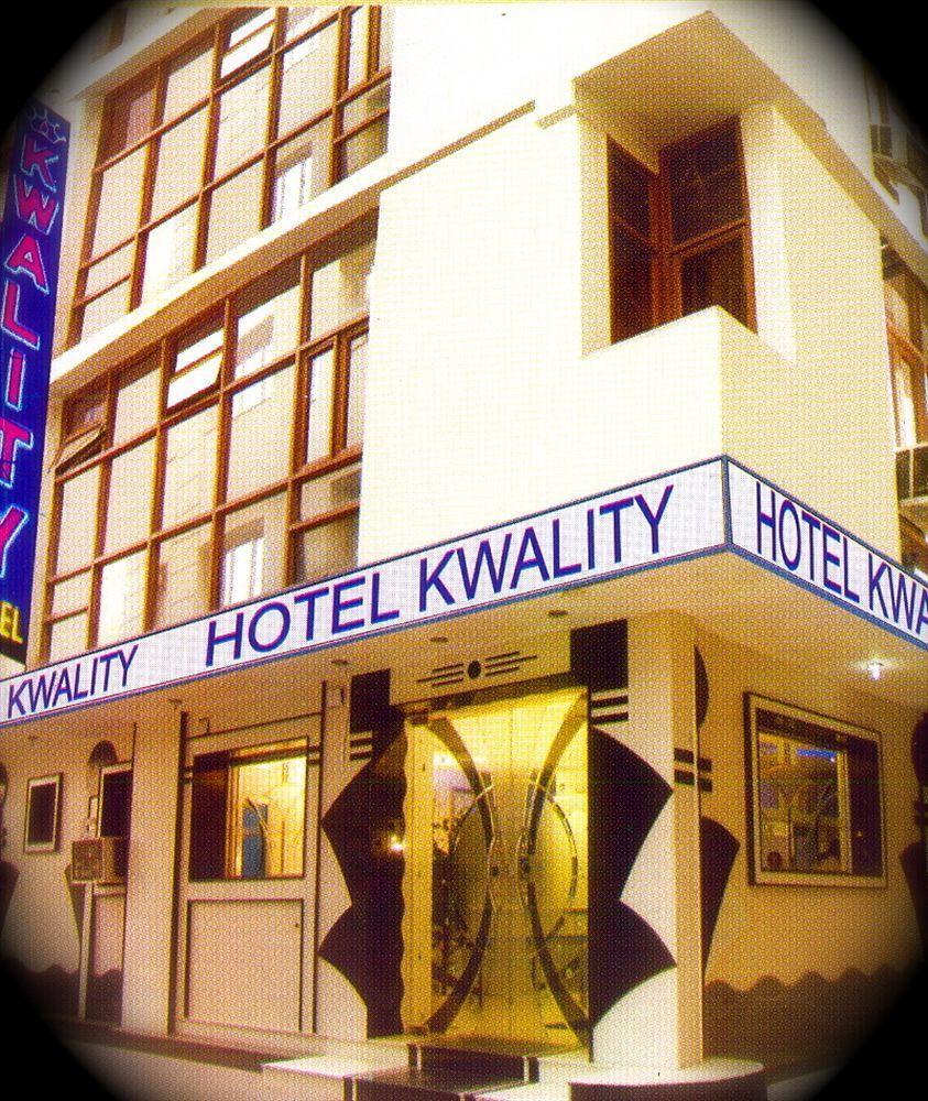 Hotel Kwality Nova Deli Exterior foto