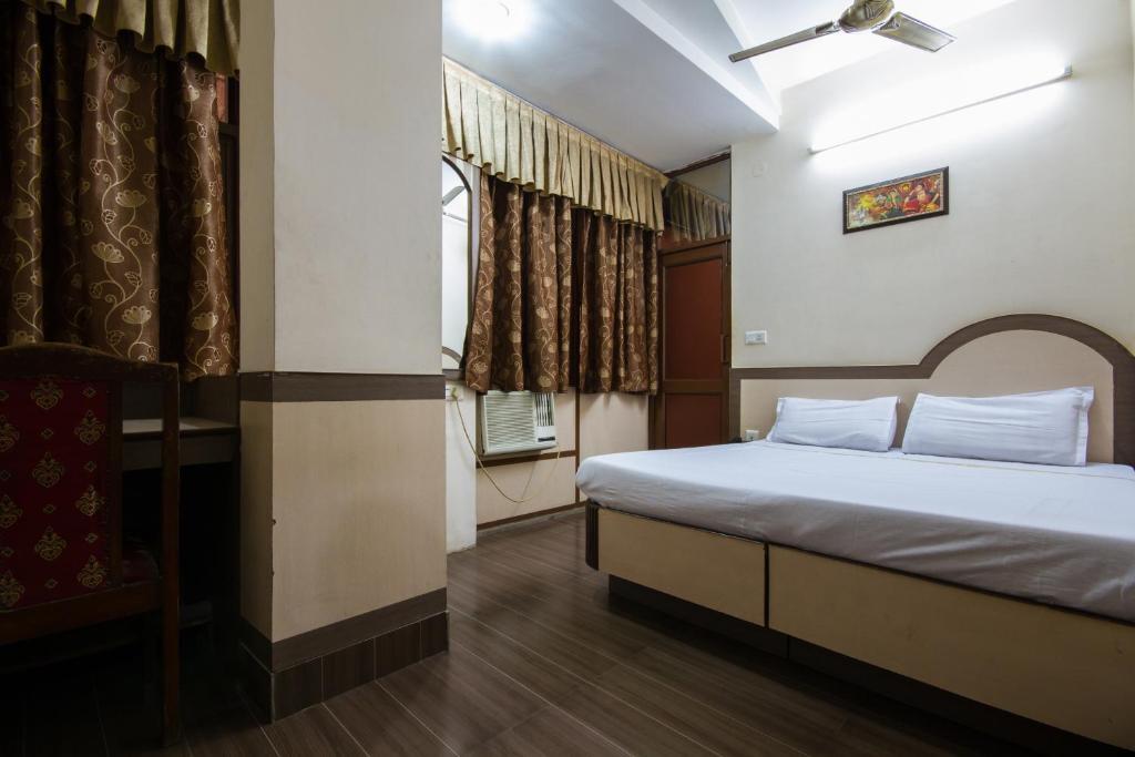 Hotel Kwality Nova Deli Quarto foto