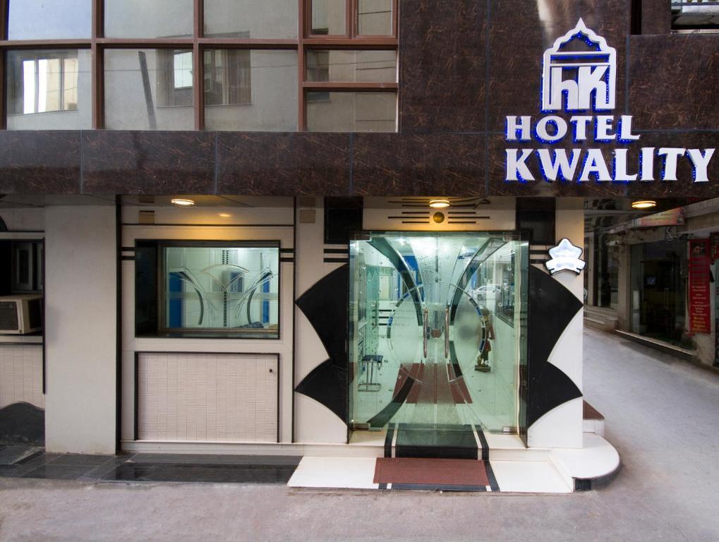 Hotel Kwality Nova Deli Exterior foto