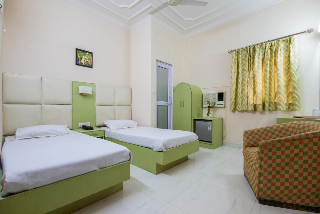 Hotel Kwality Nova Deli Quarto foto